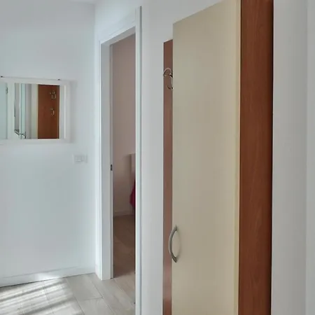 Casa Comisso Apartman *